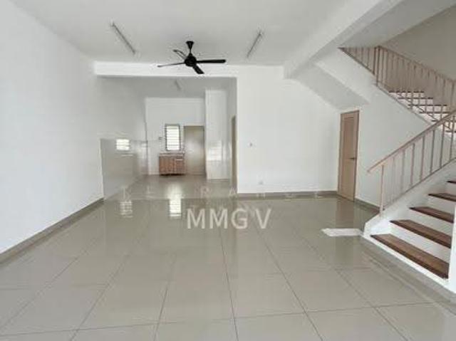 Shop for rent in Hulu Selangor, Selangor