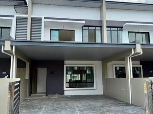 Terraced House for sale in Samarahan, Kota Samarahan