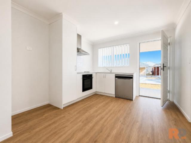 Apartment for rent in Parklands, Western Australia
