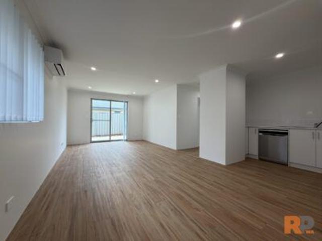 Apartment for rent in Parklands, Western Australia