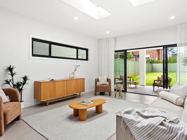 Apartment for rent in Wollongong West, New South Wales