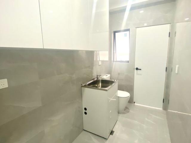 House for rent in Canley Heights House for rent in Canley Heights