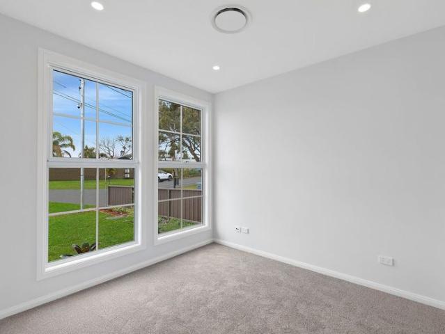 House for rent in Summerland Point, New South Wales