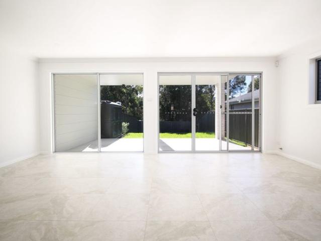 Townhouse for rent in Sanctuary Point, New South Wales