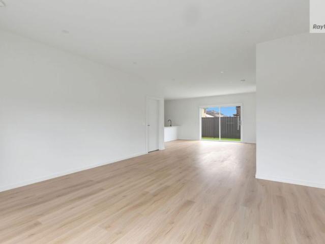 Townhouse for rent in Camerons Creek, Victoria