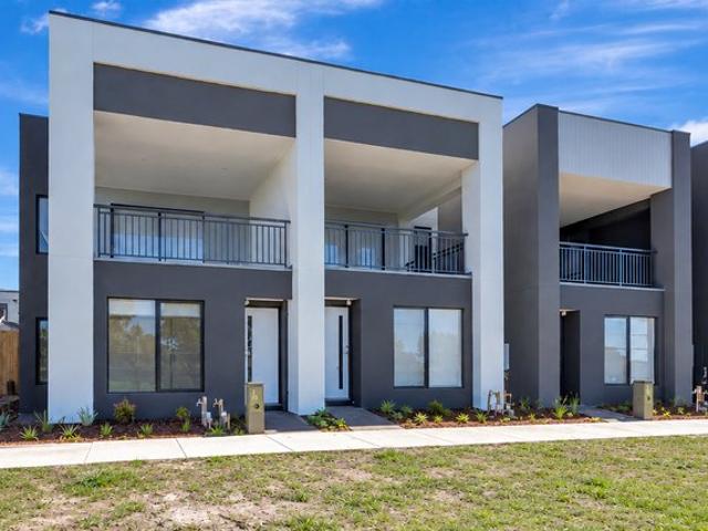 Townhouse for rent in Camerons Creek, Victoria