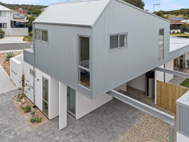 House for sale in Hamilton Hill, Western Australia