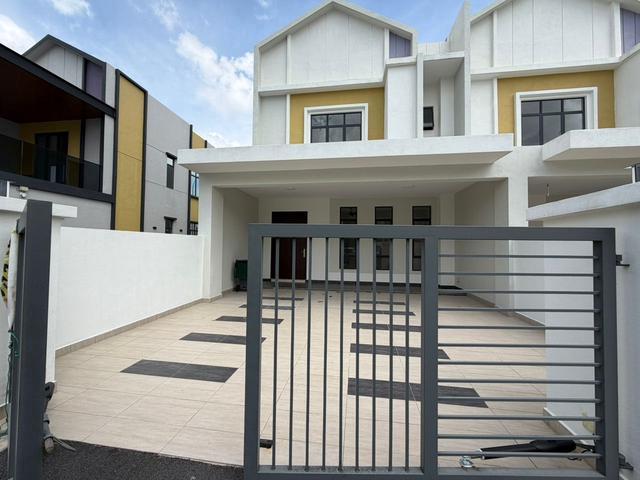 Terraced House for rent in Sendayan Village, Negeri Sembilan