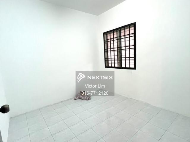 Warehouse for sale in Jenjarom, Selangor