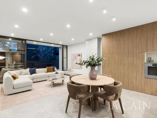 Townhouse for rent in Camerons Creek, Victoria
