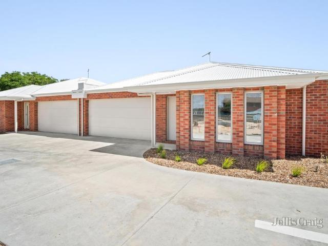 Townhouse for sale in Canadian