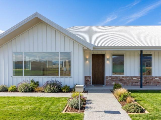 House for sale in New Norfolk, Derwent Valley