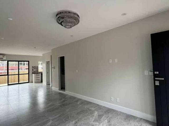 Townhouse for rent in Howick, Oroua County