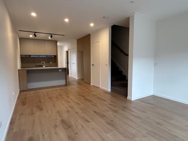 House for rent in Altona North