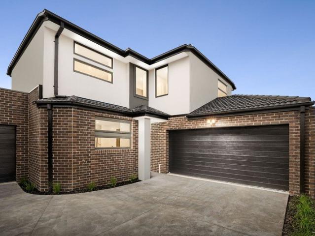 Townhouse for sale in Camerons Creek, Victoria