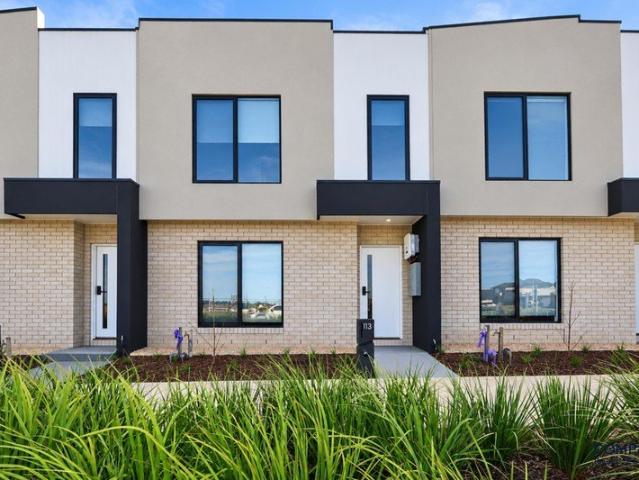 House for rent in Mambourin, Melbourne