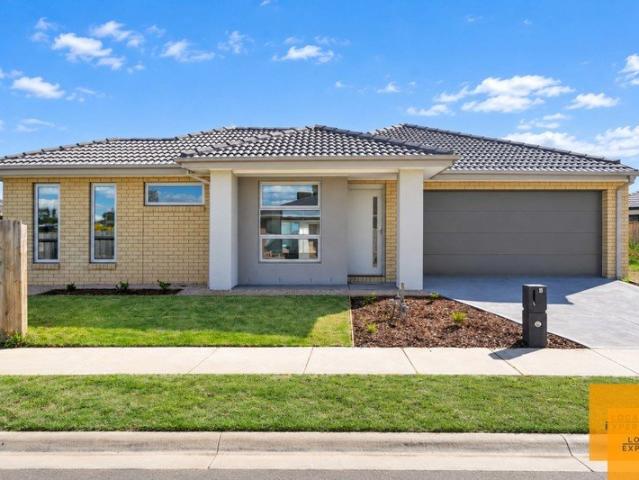 House for rent in Botanica Springs, Melbourne