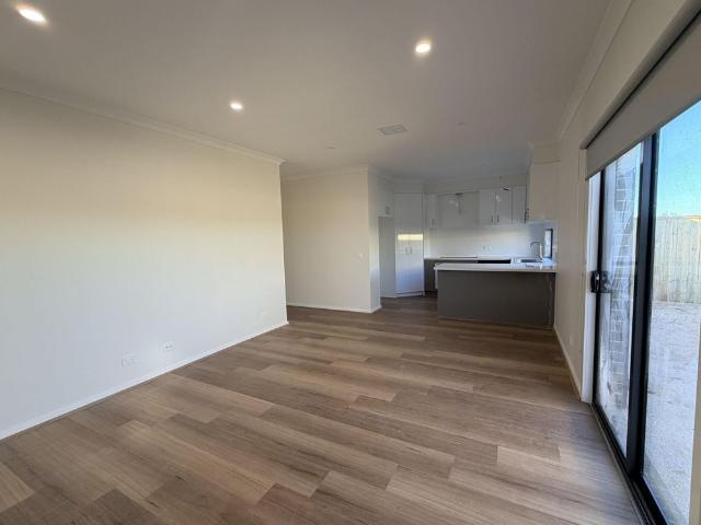House for rent in Rathscar West, Victoria