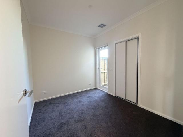 House for rent in Rathscar West, Victoria
