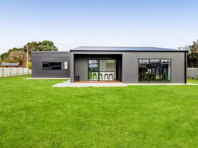 House for sale in Okaiawa, Taranaki