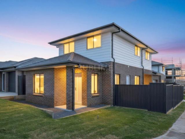 House for rent in Gregory Hills, Sydney