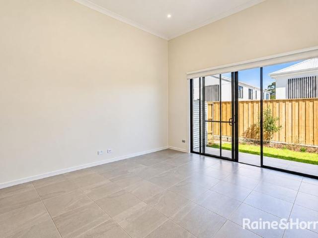 House for rent in Caddens, Sydney
