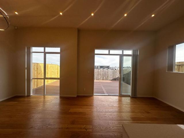 House for rent in Awhitu, Oroua County
