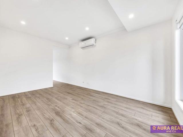 Townhouse for rent in Camerons Creek, Victoria