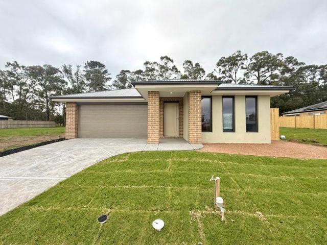 House for rent in The Fairways Estate, Drouin