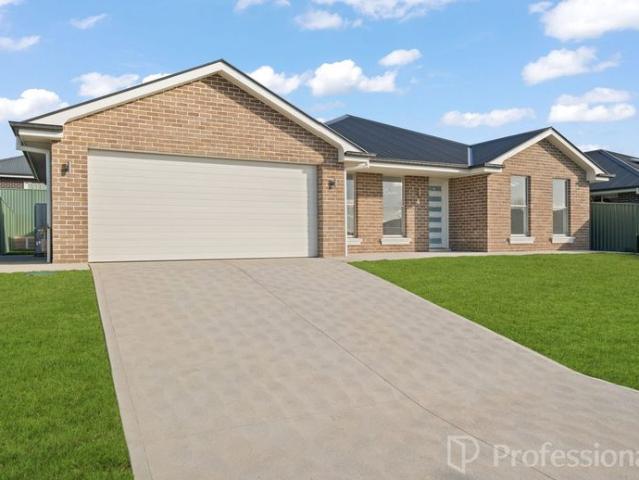 House for rent in Bathurst, New South Wales