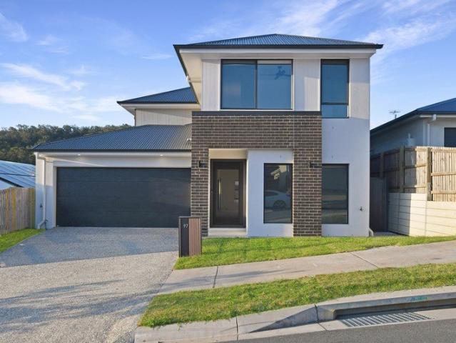 House for rent in The Crossing - Springfield Rise, Greater Brisbane