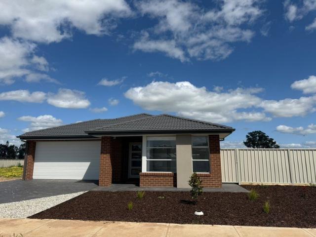 House for rent in Cobram, Shire of Moira