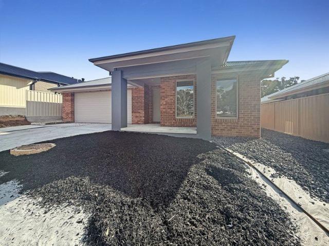 House for rent in West Wodonga, Victoria