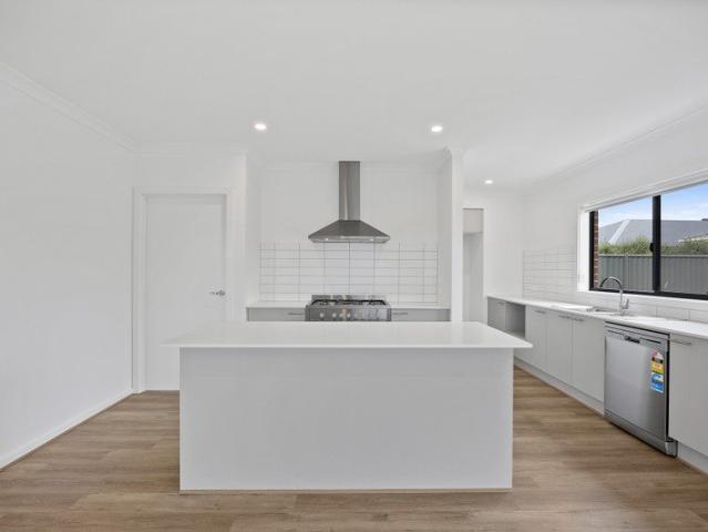 House for rent in Lara, Victoria