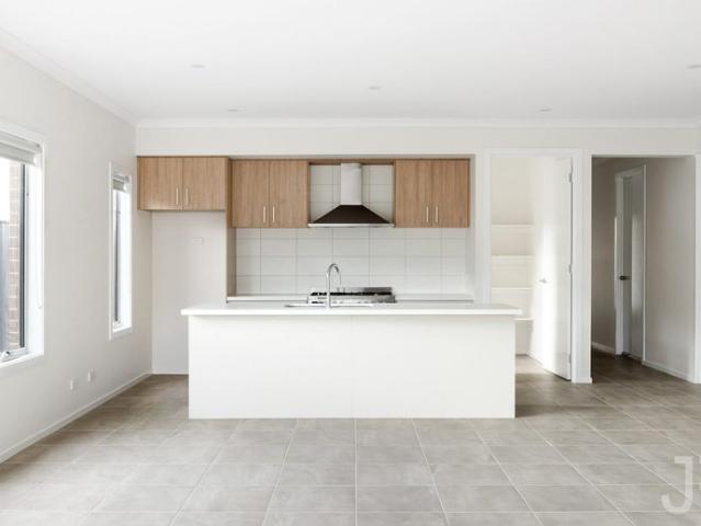 House for rent in Nar Nar Goon, Melbourne