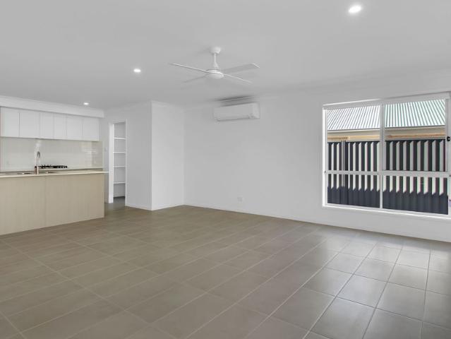 House for rent in Thrumster, New South Wales