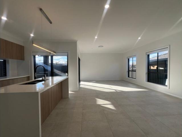 House for rent in Brisbane Grove, New South Wales