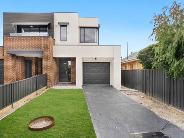 House for rent in Mentone, Melbourne
