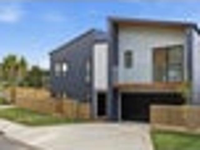 House for sale in Wairau Valley