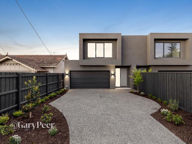 Townhouse for sale in Camerons Creek, Victoria