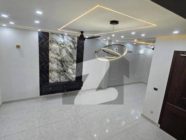 Apartment for rent in Gulshan-e-Iqbal Town, North Waziristan