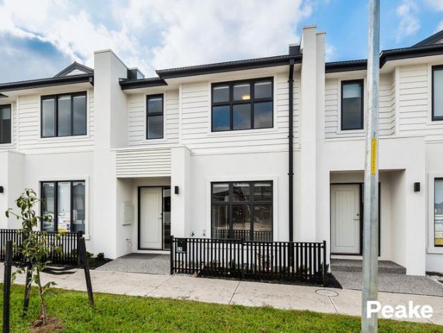 Townhouse for rent in Minta Estate, Melbourne