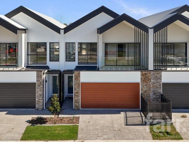 Townhouse for sale in Fernbrook, Queensland
