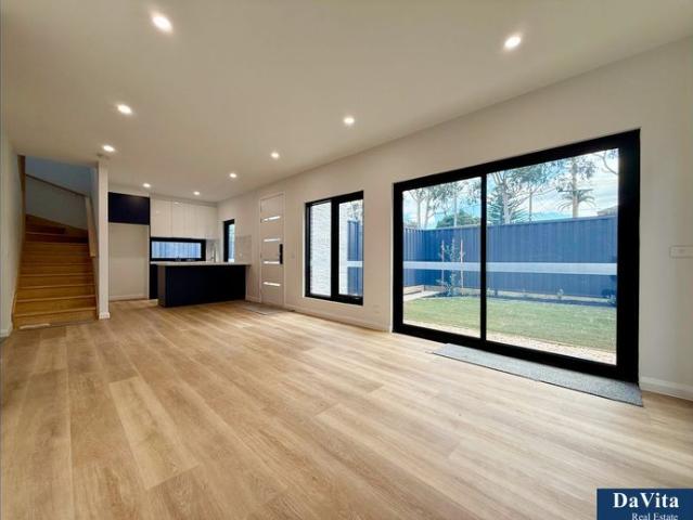 Townhouse for rent in Camerons Creek, Victoria