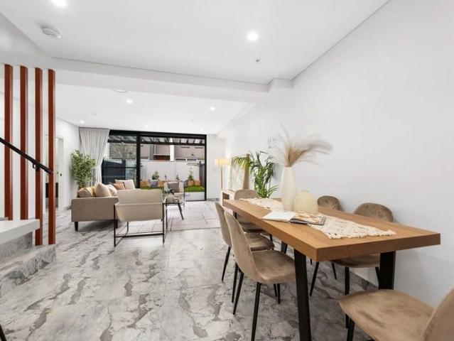 Townhouse for rent in Auburn, Sydney