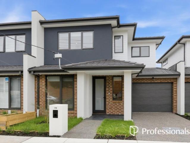 Townhouse for sale in Camerons Creek, Victoria