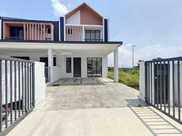 Terraced House for sale in Country Heights Damansara, Kuala Lumpur