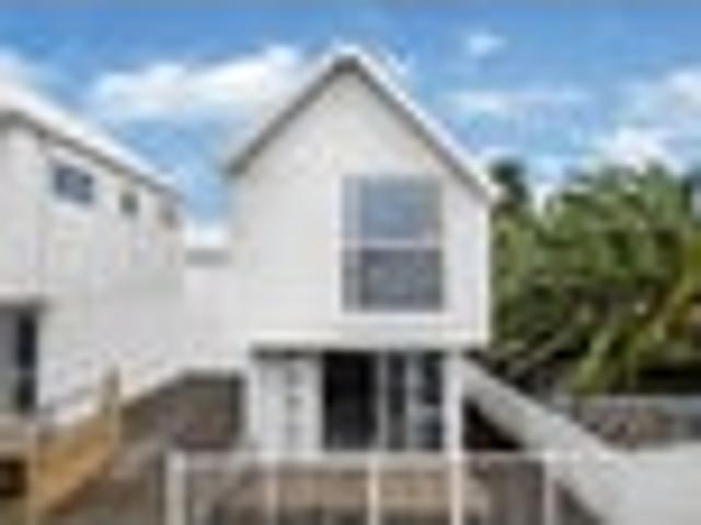 Townhouse for sale in East Tamaki, Oroua County