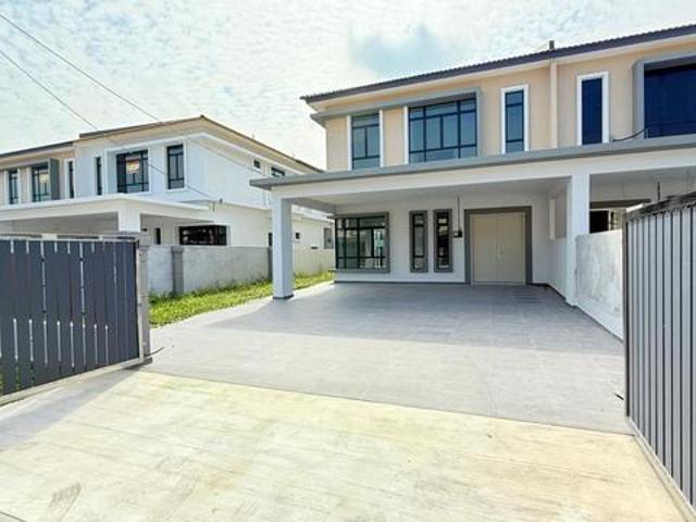 Residential House for sale in Malaka