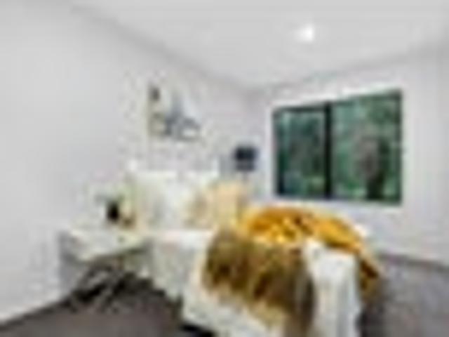 Townhouse for sale in Massey, Henderson-Massey
